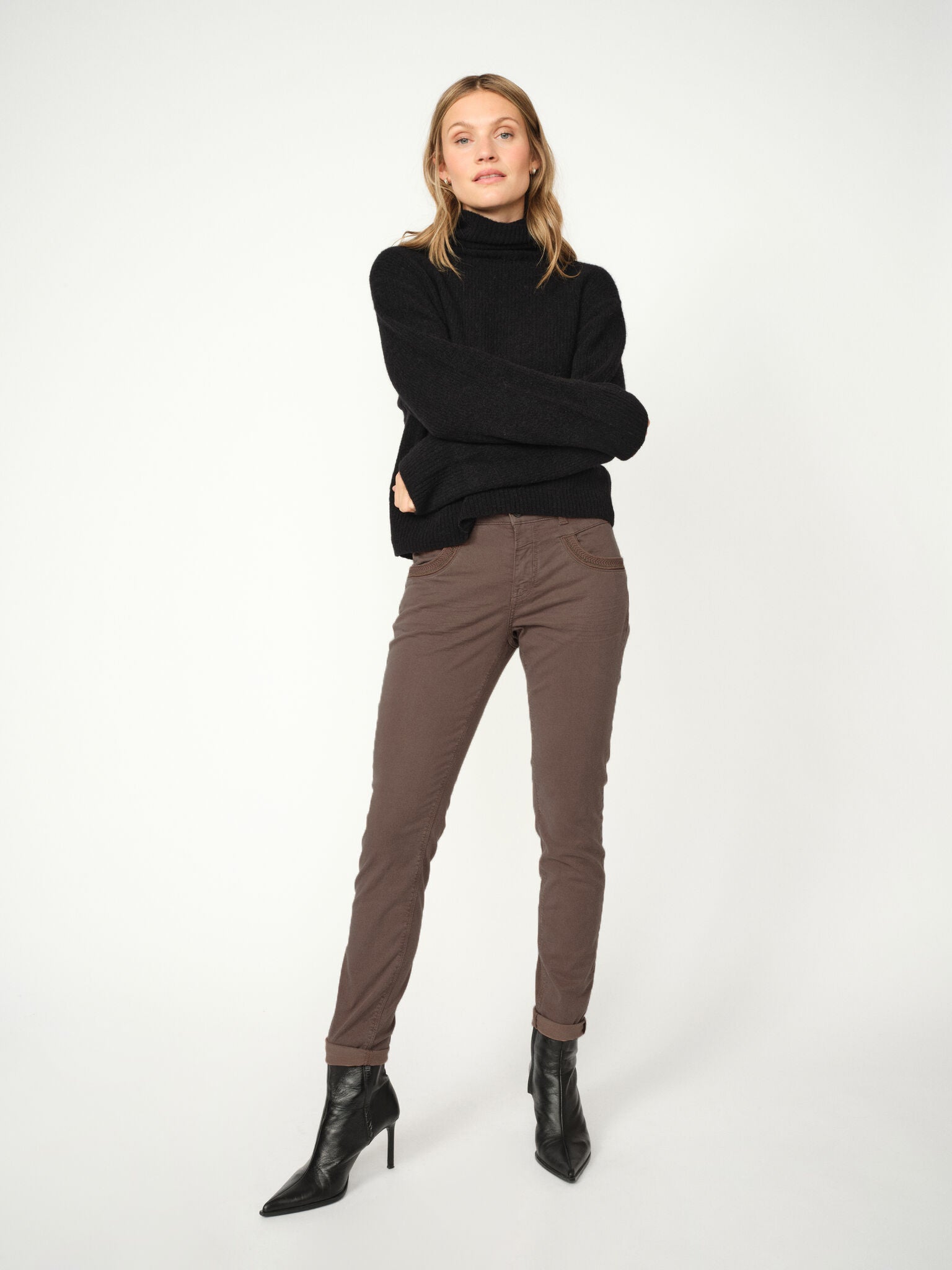 Modelshot / Falcon / Detail